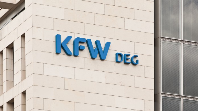 KfW DEG Gebäude mit Fensterfront