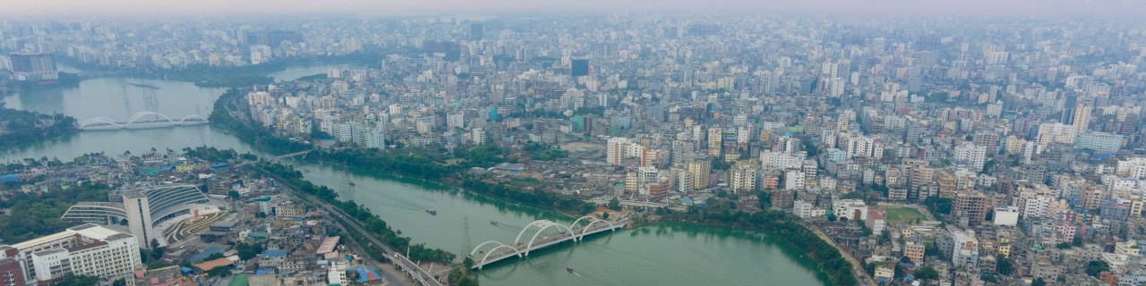 Dhaka, Satellit 