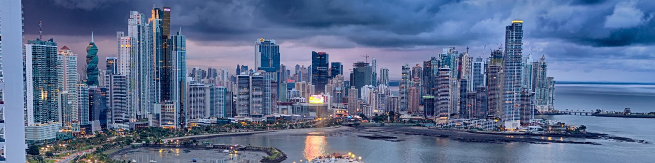 Panama City, Satellit