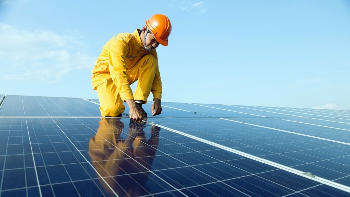 Der deutsche Projektentwickler PV2 vertreibt Solaranlagen für lokale Unternehmen auf den Philippinen. 