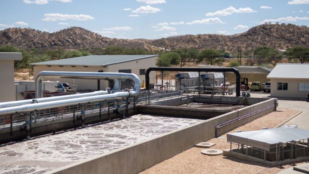 Die DEG finanzierte eine hochmoderne Wasserreinigungsanalge des namibischen Unternehmen Ujams.