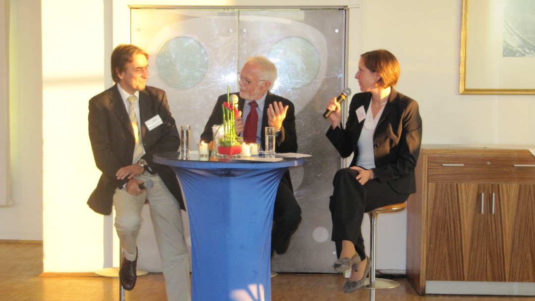 DEG Customer Helmy Abouleish talking to his German partner Ulrich Walter.